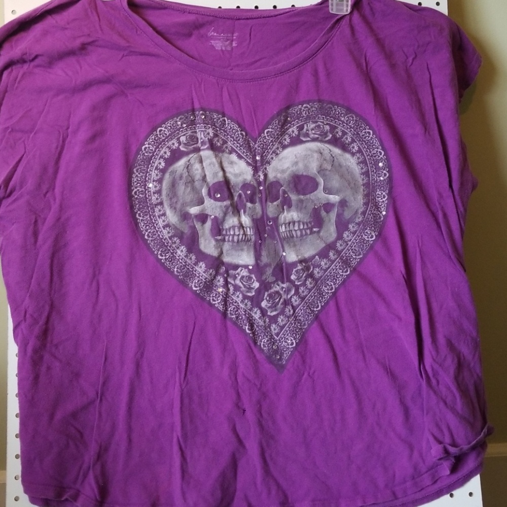 Womens Graphic Tshirt